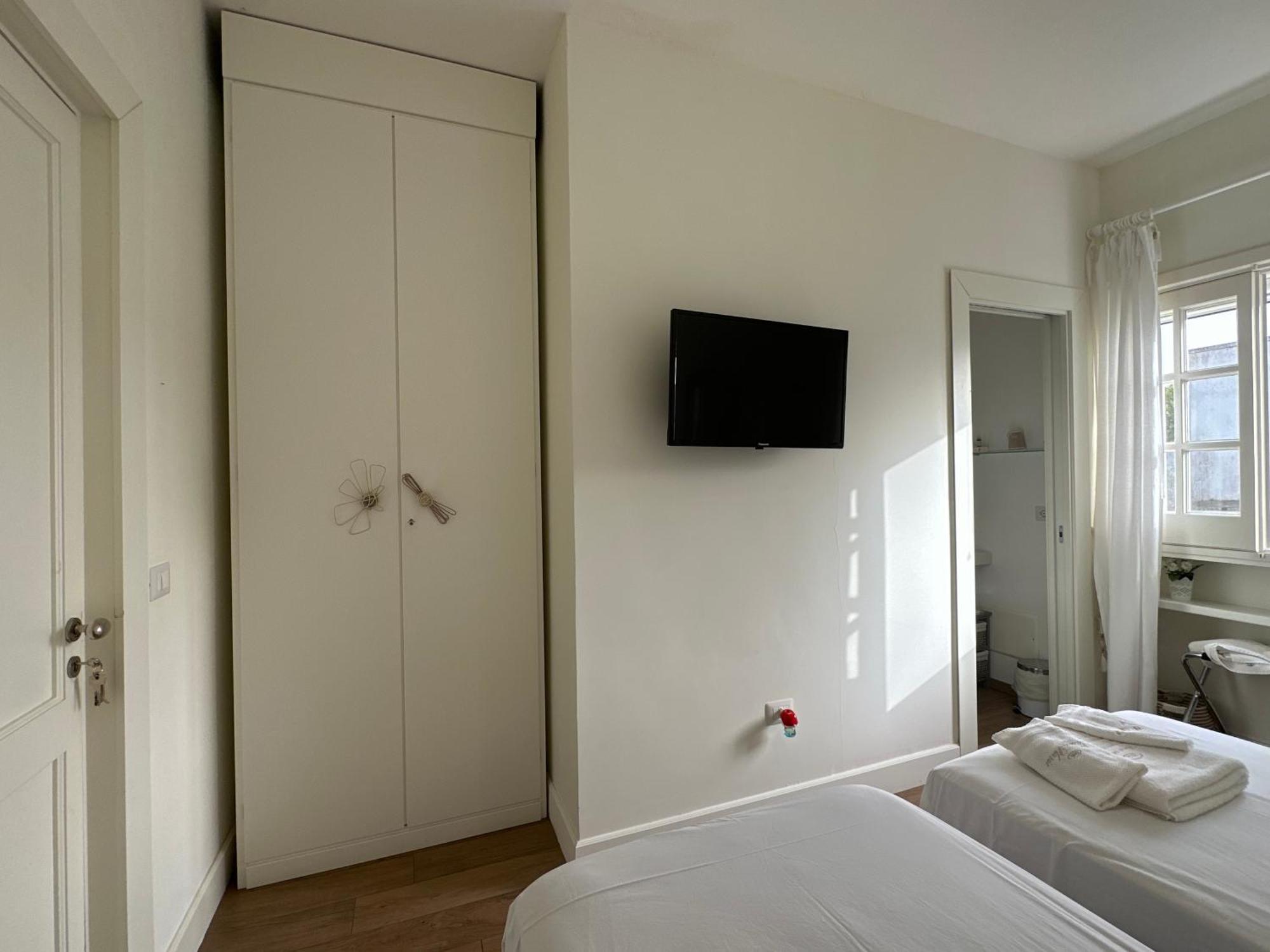Villa Teresa Maria ปอร์โตเชซาเรโอ ภายนอก รูปภาพ
